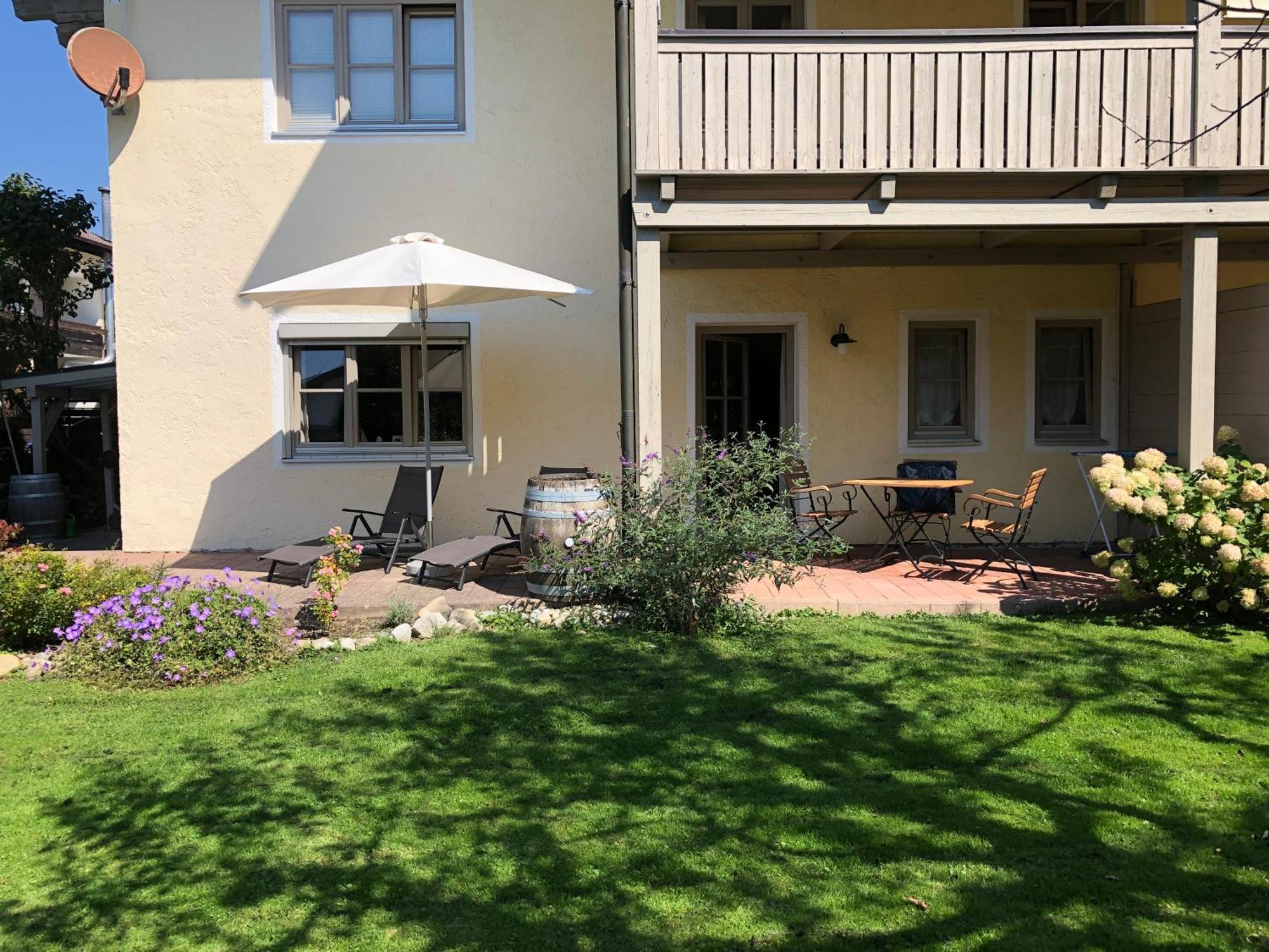 Chiemsee Beachhouse Apartment Bernau am Chiemsee Bagian luar foto