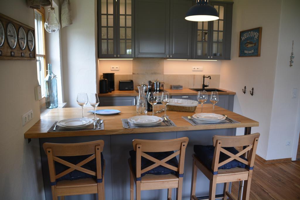 Chiemsee Beachhouse Apartment Bernau am Chiemsee Bagian luar foto