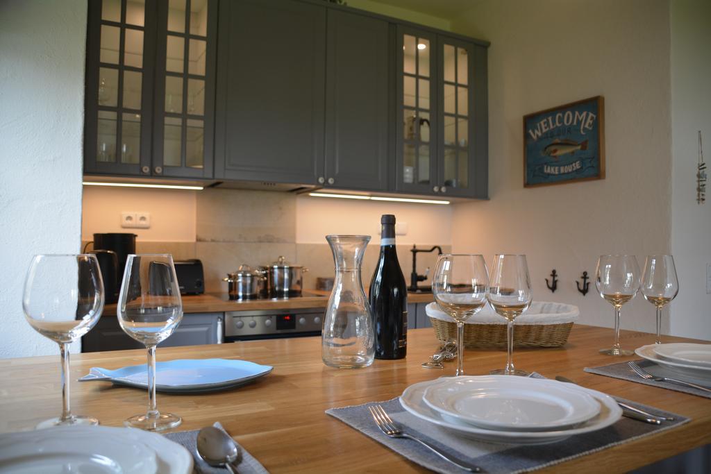 Chiemsee Beachhouse Apartment Bernau am Chiemsee Bagian luar foto